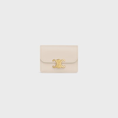 트리옹프 플랩 카드 지갑 - 샤이니 카프스킨 - 페일 베이지 - 카드 지갑 - tileIndex | CELINE