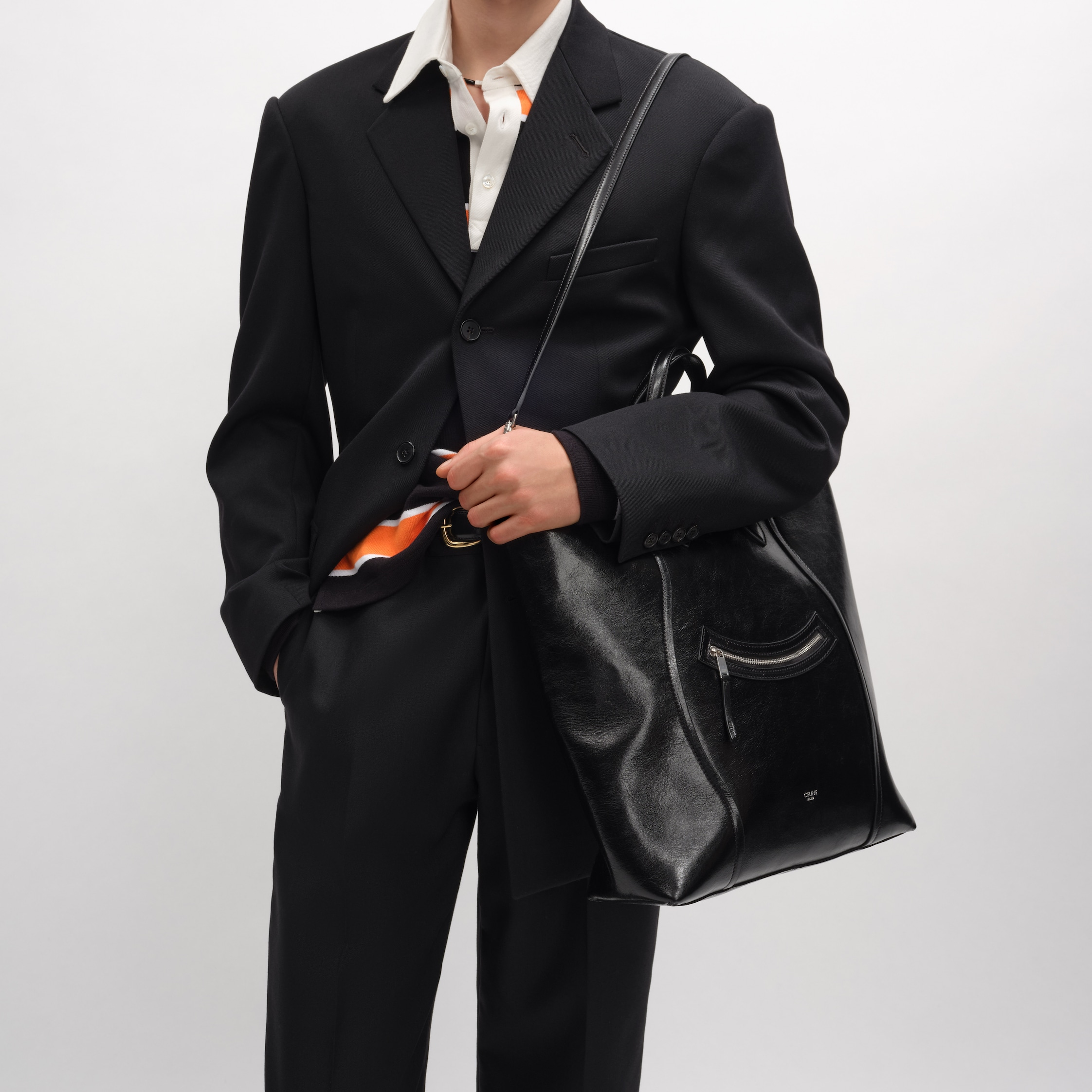 CELINE　バーティカルカバ CELINE バーティカル カバ スモール – Trip