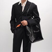 VERTICAL CABAS LUGGAGE IN SHINY CALFSKIN - BLACK - NEW COLLECTION MEN - 2 | CELINE