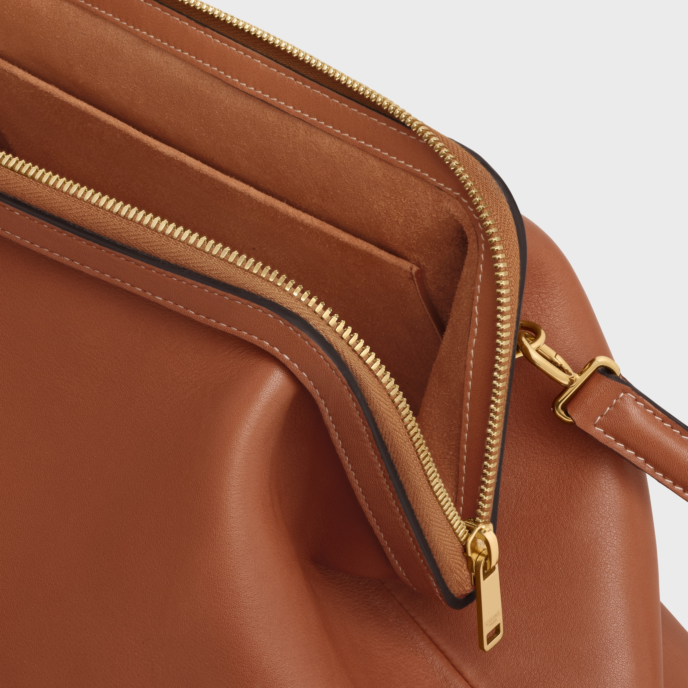 DOCTOR'S POUCH IN SUPPLE NATURAL CALFSKIN - TAN | CELINE