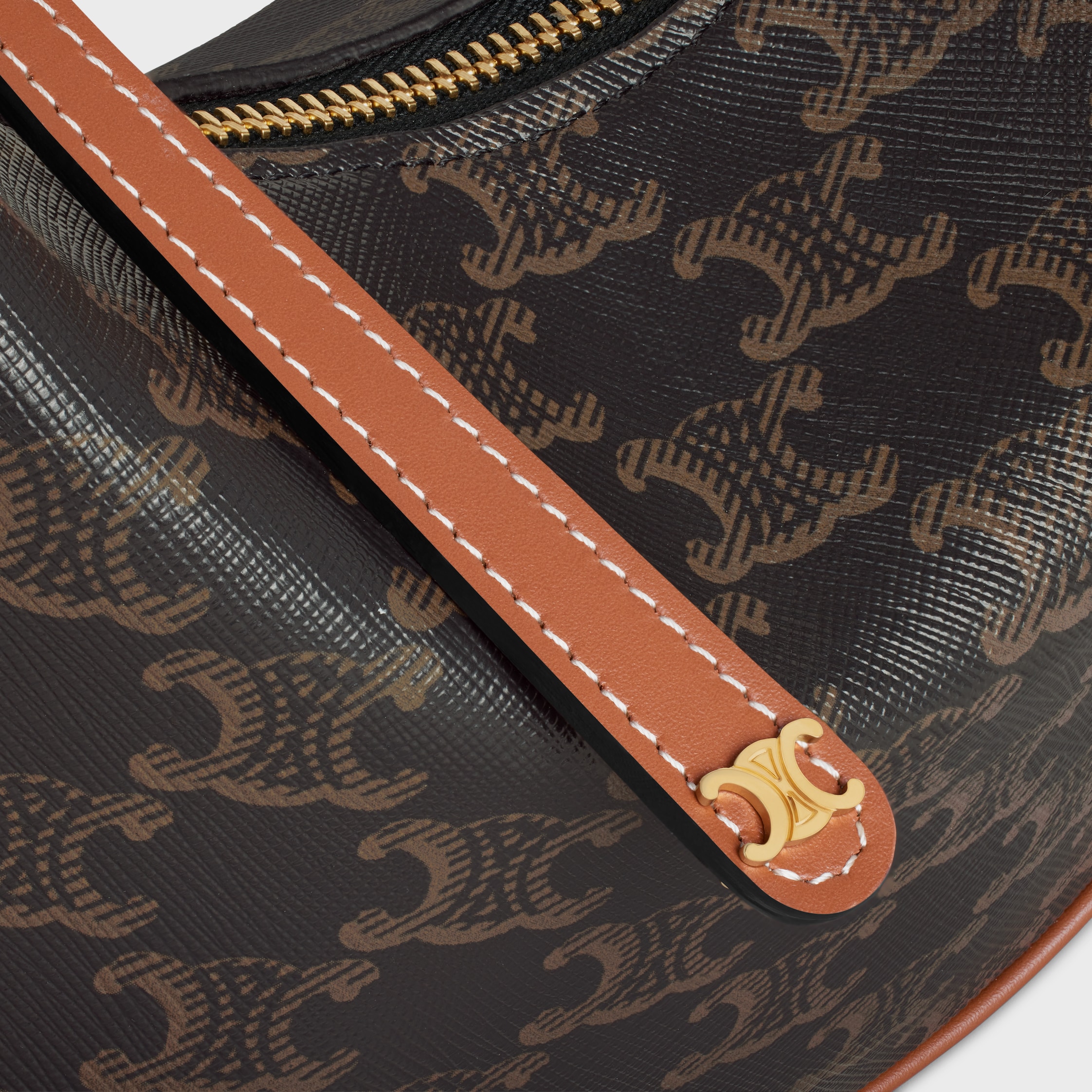 ショルダーバッグ・ポシェット Celine Lulu Teen Bag CELINE☆バックTeen LULU パリ発 (CELINE/ショルダーバッグ