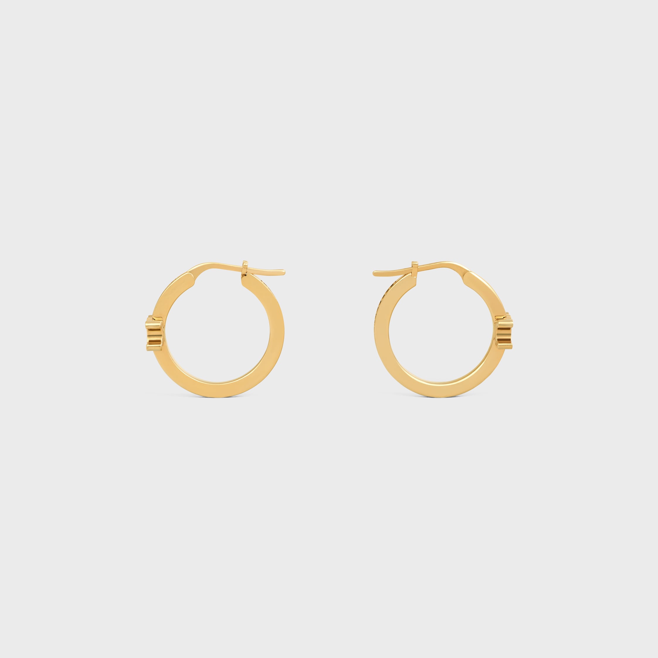 CELINE セリーヌ セパラブル フープ ブラスゴールド　ピアス CELINE(セリーヌ) デイリーに愛用できる、アイコニックなアクセが人気