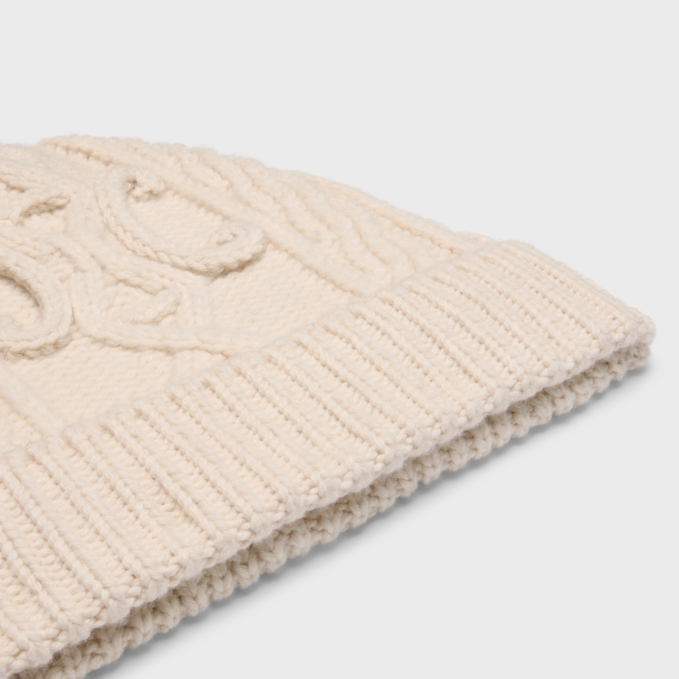 triomphe beanie in aran cashmere and wool - OFF WHITE | CELINE